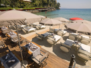 Eight Hotel Paraggi