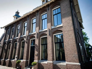 Oude Postkantoor de Rijp