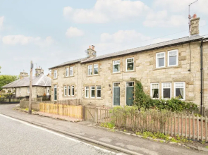 Host Stay Bankfoot Cottage