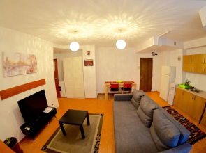 Ultra Central Old Town Apartments