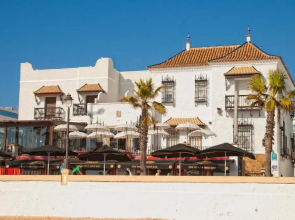 Hotel Playa De Regla