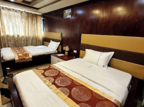 Chello Suites