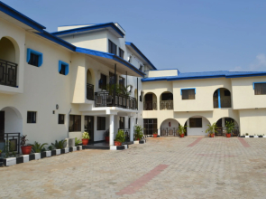 Hotel Exotic