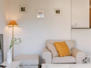 Cozy Apartment for 4 With Parking