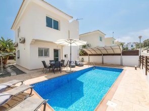 Villa Amesta in Protaras