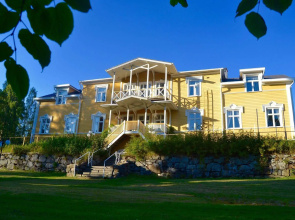 Karolineburg Manor House Hotel
