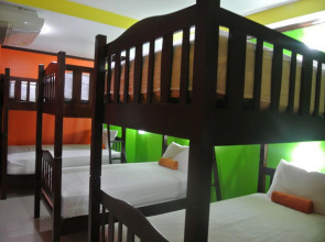 Silla Patong Hostel