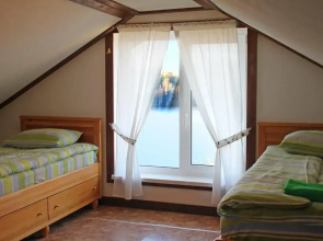 Tikhiy Bereg