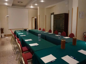 Отель Crisol Europa