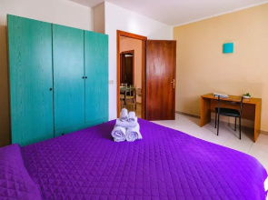 Residence with pool in Guardistallo