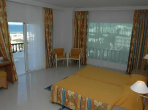 Hotel Jinene Resort