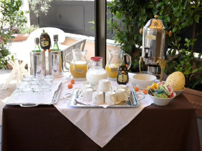 Dei Consoli Vaticano Hotel and Depedance