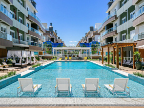 Studio em Home Club Resort frente mar SHR103