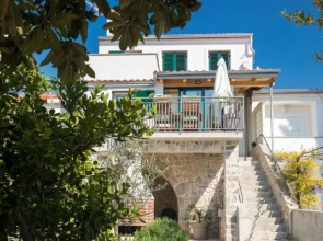 Mari - Modern Holiday House Close to sea - H