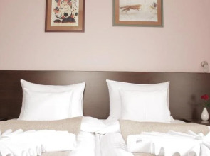 Solaris Resort