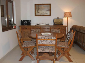 Holiday home Ema