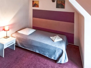Melody Hostel