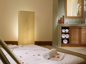 Отель Rome Marriott Park