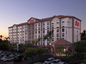 Hampton Inn & Suites Anaheim Garden Grove
