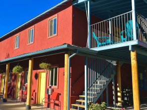 Mancos Inn