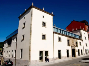 Hotel Palacio De Meras