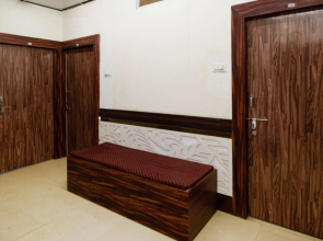 Goroomgo Imperial Jabalpur