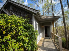 The Inn at Crestwood