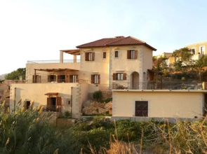 Villa Patriko Lux villa with pool next to Balos