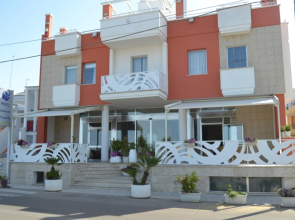 Piccadilly Suites and Rooms
