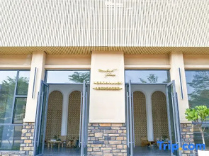 Weizhou Island Versailles Sea View Resort wine