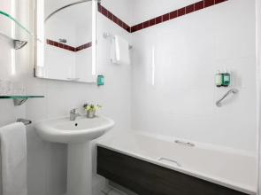 Leonardo Hotel Brighton