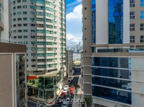 Apartment 160 m From the Big Wheel in BC - Epj0601