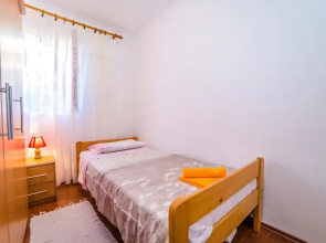 Holiday Apartment Nino