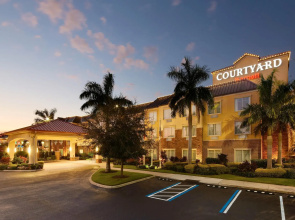 Courtyard by Marriott Sarasota at University Town Center
