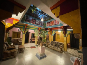 Bed & Breakfast Suraj Inn