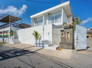 Dreamland Villa 1 Pool & Walk to Beach