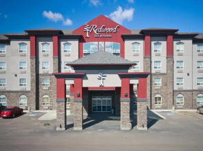 Redwood Inn & Suites - Grande Prairie