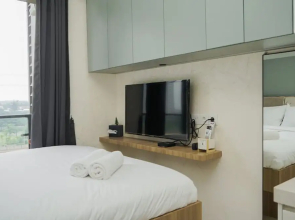 Stunning Studio Apartment at Sky House BSD