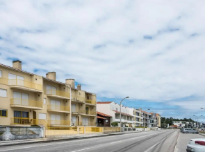 Ria's View Apartment by Trip2Portugal