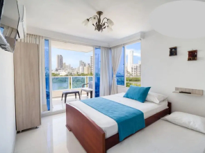 Apartamento AL1-LM Cerca al mar con Aire