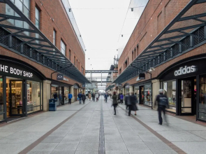 Horseshoe Apartments