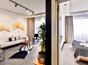 Отель Luff Suites