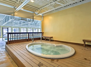 Walkable Winter Park Condo ~ 4 Mi to Slopes!