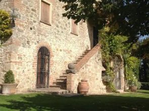 Magnolia House