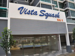 Lawang Suite 2 Bedroom Corner Apartment