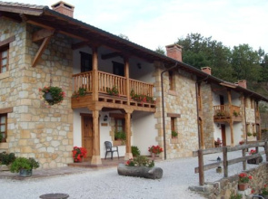 Viviendas Rurales Los Llares