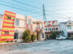 Oyo Life 1203 Hunian Tinggal Mega Rich