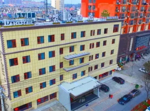 Chaohu Smart Cinema Hotel
