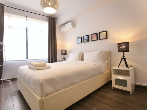 GK Psyri Apartment
