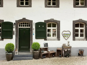 Stunning Holiday Home Near Forest in Slenaken